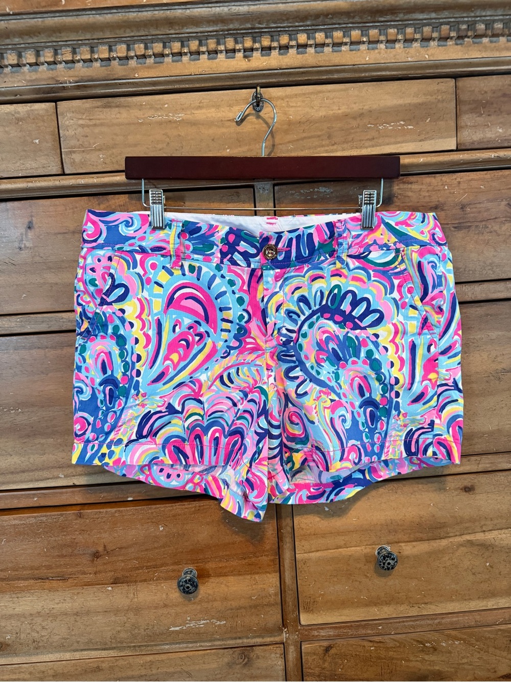 Lilly Pulitzer Vibrant Multicolor Paisley Cotton Callahan Shorts Sz 14